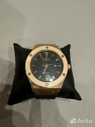 Часы Hublot Classic Fusion Quartz
