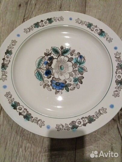 Тарелка-поднос