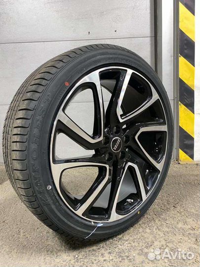 Колеса в сборе на Range Rover R22