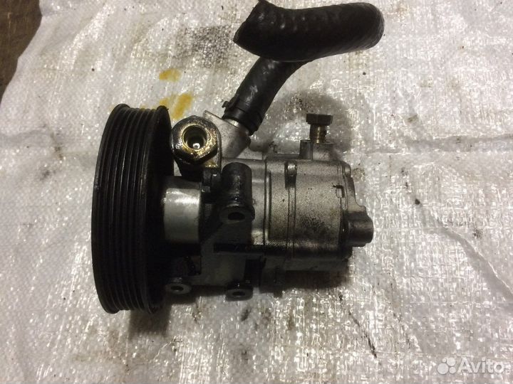 Насос Гур двухконтурный Мерседес W203 W163