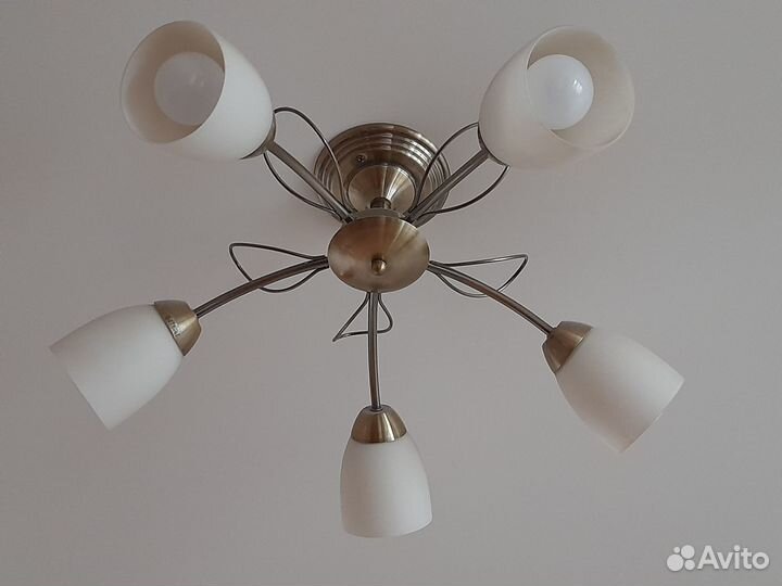 Люстра потолочная