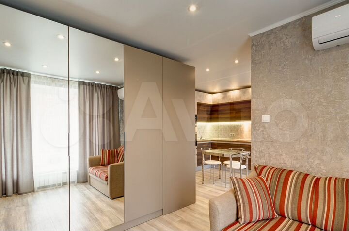 2-к. квартира, 42 м², 2/8 эт.