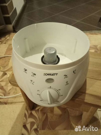 Пароварка Scarlett две штуки