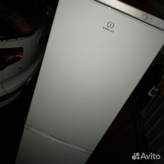 Холодильник бу