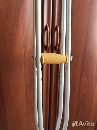 Костыли новые