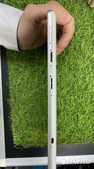 Планшет Acer Iconia Tab A1-810