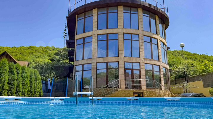 Комната 18 м², 1/3 эт.