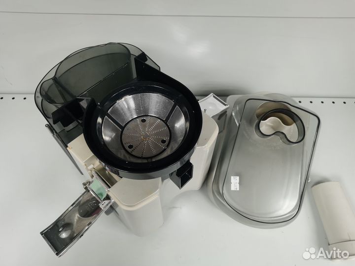 Соковыжималка Scarlett SC-016 26