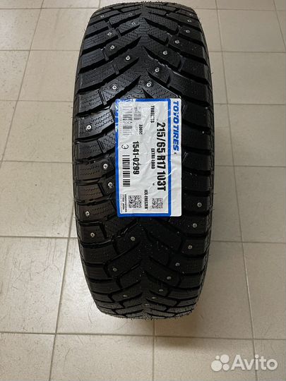 Toyo Observe Ice-Freezer SUV 215/65 R17 103T