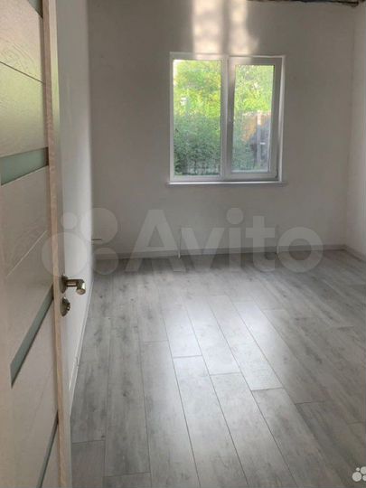 Дом 64 м² на участке 2 сот.