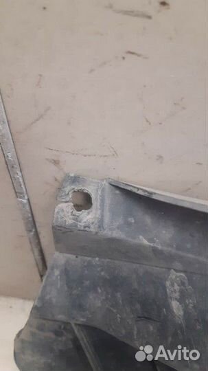 Воздуховод радиатора нижний Ford Ecosport