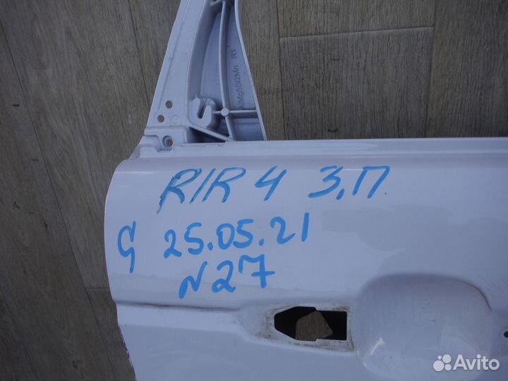 Дверь задняя правая №27 Range Rover 4 2017