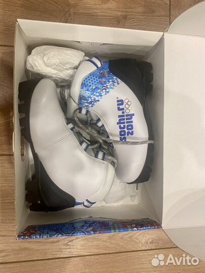 Лыжи беговые детские 160 с ботинками