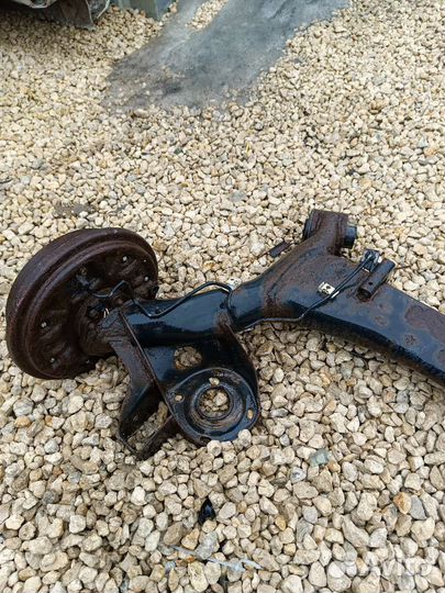 Задняя балка Skoda Fabia 2