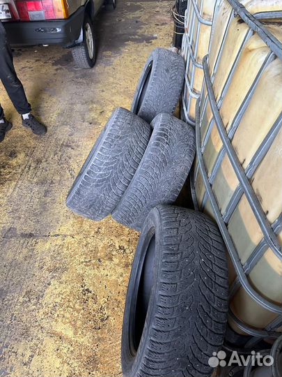 Nokian Tyres Hakkapeliitta 9 225/55 R17