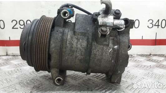 Компрессор кондиционера дизельный jeep grand cherokee WJ (8AG42BU01)