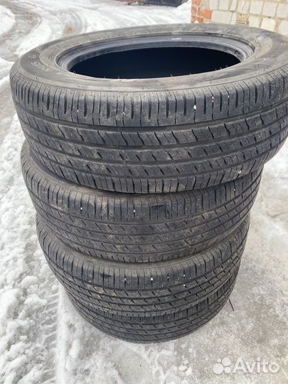 Roadstone N'Fera RU5 225/65 R17