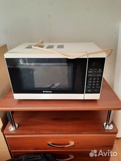 Микроволновая печь Hansa