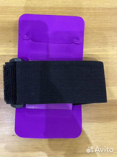 Чехол Adidas для телефона на руку