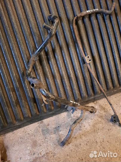 Трубка системы охлаждения Skoda Octavia Tour