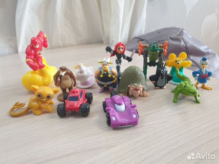 Игрушки из киндер сюрприза