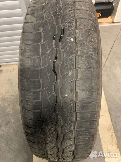 Bridgestone Dueler H/T D687 2.25/65 R17 101H