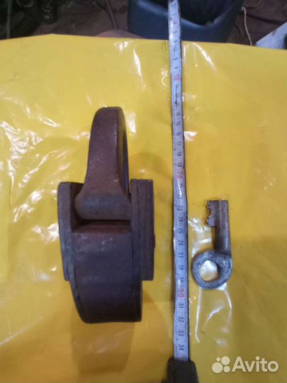 Замок старинный Пчелкин №98