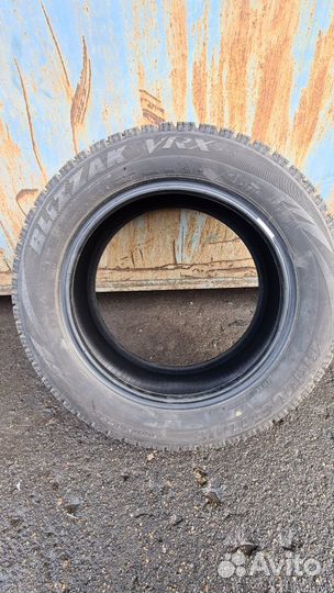 Bridgestone Blizzak VRX 205/55 R16