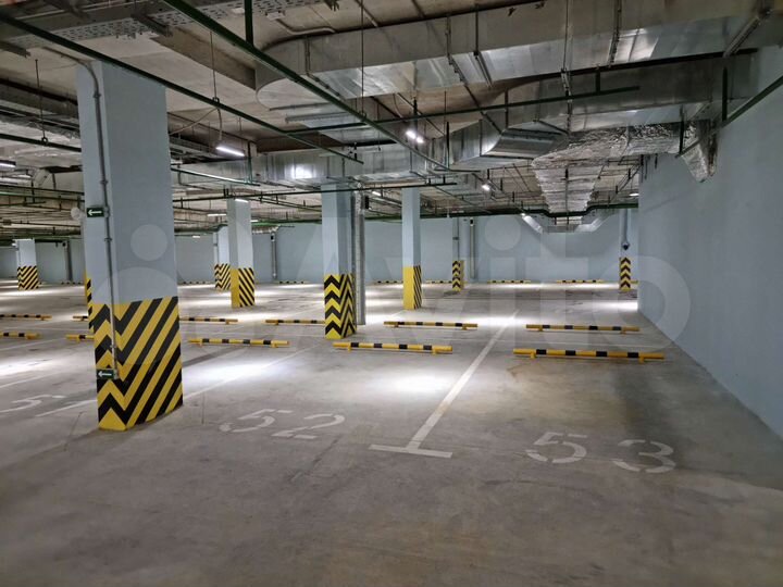 Машиноместо, 15 м²