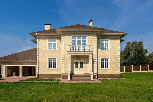 Дом 615 м² на участке 24,9 сот.