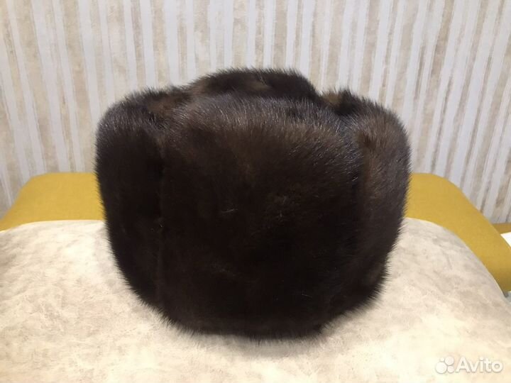 Мужская шапка