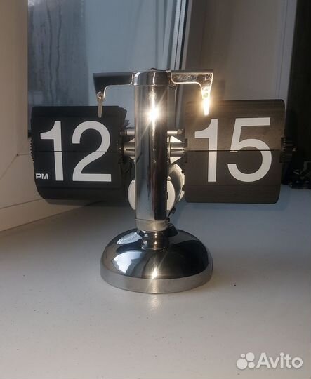 Перекидные часы Flip-clock