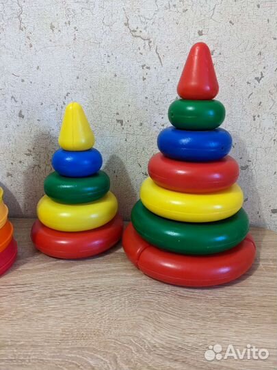 Пирамидка fisher price