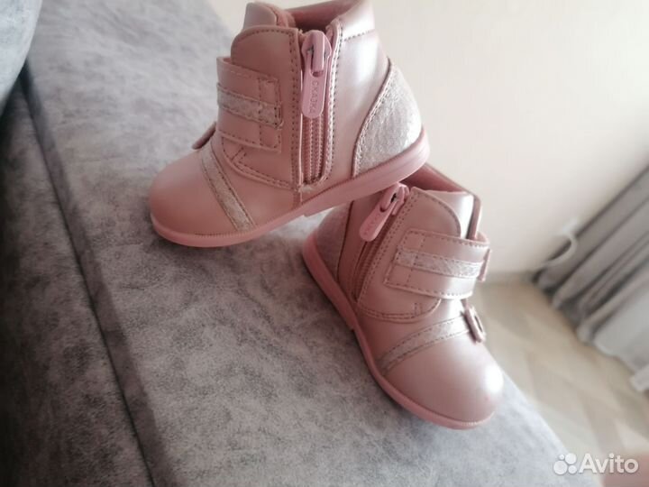 Ботинки демисезонные для девочки 19 размер