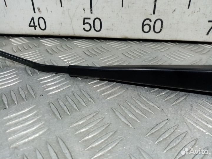 Б/У Поводок стеклоочистителя передний левый#001