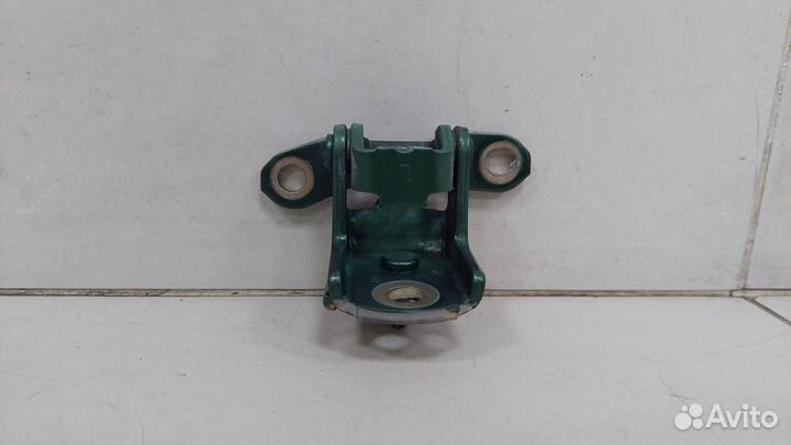 Петля двери задней левой верхняя Nissan Almera N16 2000-2006