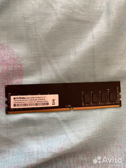 Оперативная память ddr4 8gb 2400 goldkey