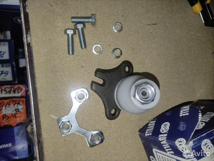 Шаровая опора M12x1.5VW Golf III/Vento 92-98; P