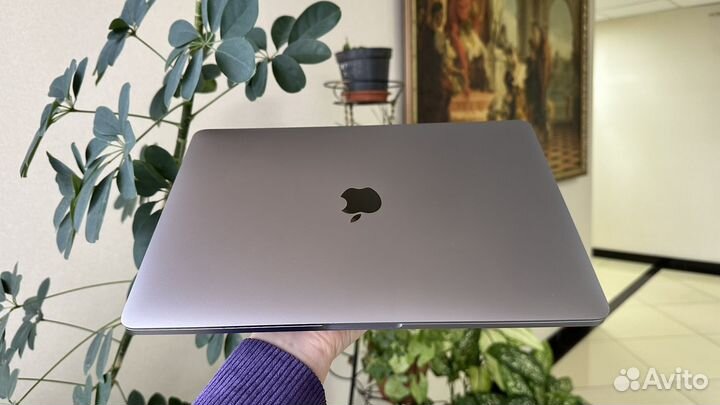 Macbook Pro 13 2020 M1 Базовый