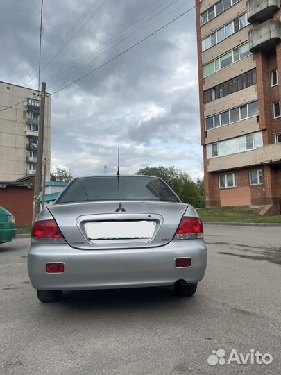 Mitsubishi Lancer 1.6 МТ, 2003, 200 000 км