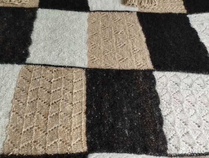 Одеяло из собачьей шерсти вязанное