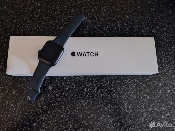 Apple watch SE2 44mm