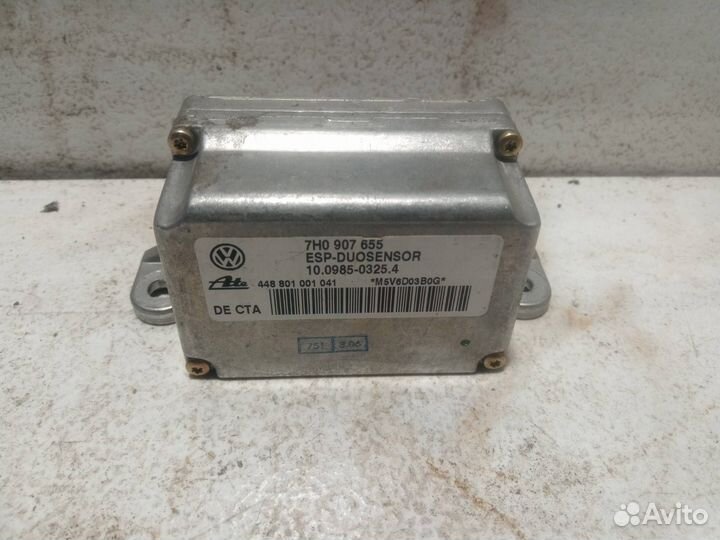 Датчик ускорения Volkswagen Multivan T5 2006