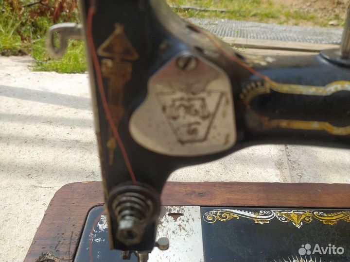 Швейная машинка зингер антикварная до 1871 года
