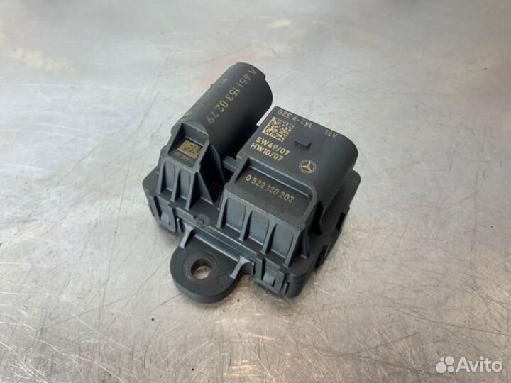 Реле свечей накала Mercedes C-Class W204 OM651 2.2