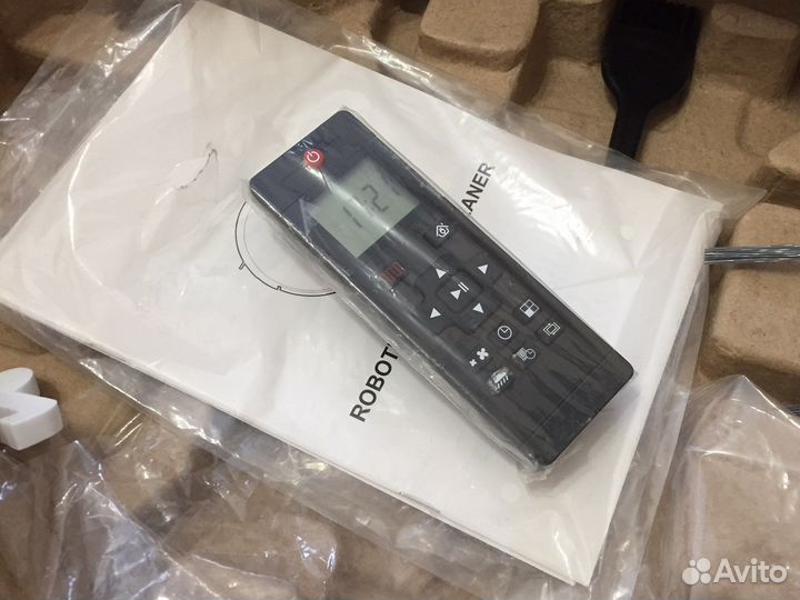 Робот-пылесос neatsvor x500