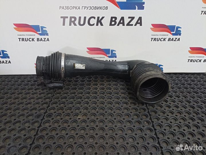 Патрубок воздушного фильтра