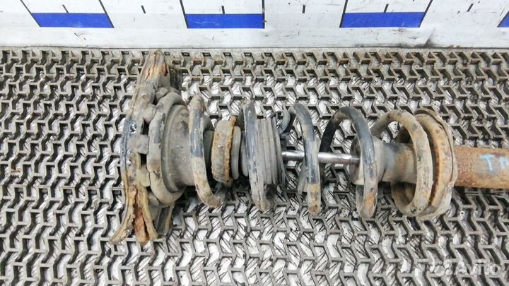 Стойка задняя Nissan Almera (00-06 года) N16