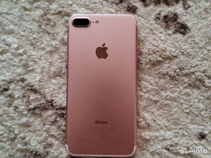 Телефон iPhone 7 plus