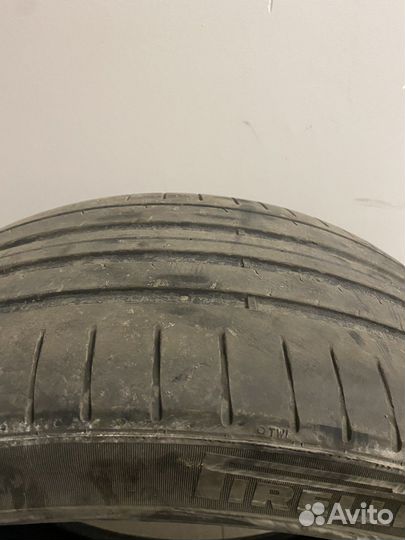 Pirelli P Zero 255/35 R20